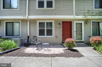 39 Bigelow Dr, Harrisburg, PA 17103