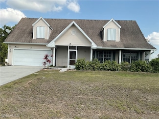 804 Yvonne Ave N, Lehigh Acres, FL 33971
