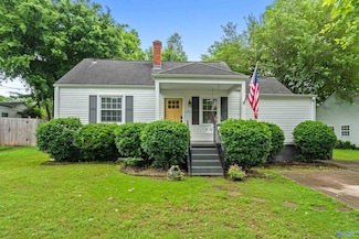 1921 Vanderbilt Cir SW, Huntsville, AL 35801