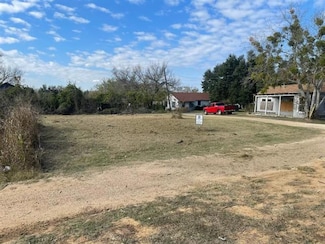 920 E Cameron (Highway 79) Ave Unit 4, Rockdale, TX 76567