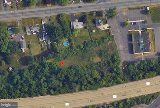 353 Woolston Dr, Yardley, PA 19067