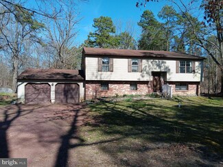 612 6th St, Atco, NJ 08004