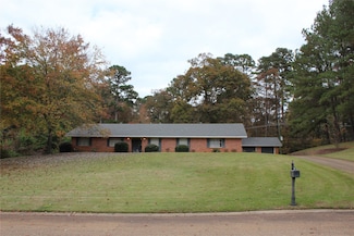 1401 Hinton St, Minden, LA 71055