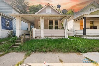 1045 Orchard St, Toledo, OH 43609