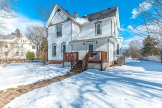 723 NW 3rd Ave, Galva, IL 61434