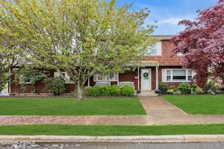 218 Atlantic Ave, Point Pleasant Beach, NJ 08742
