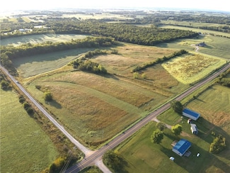 R.R D Hwy, Maysville, MO 64469