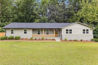6142 Hutchins Dr, Buford, GA 30518