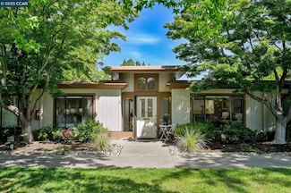 2516 Tice Creek Dr Unit 2, Walnut Creek, CA 94595