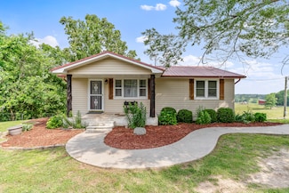 3016 State Highway O, Seymour, MO 65746