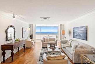 939 Coast Blvd Unit 4C, La Jolla, CA 92037