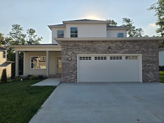 522 N Halifax Ct, Clarksville, TN 37040