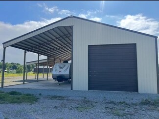 90 Alana Rd, Crump, TN 38327