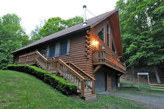 71 N Washington State Rd, Washington, MA 01223