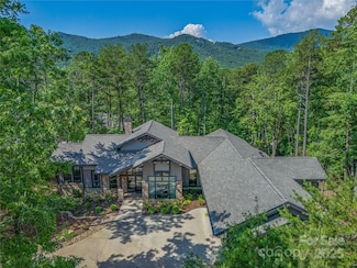 3 Nestlewood Dr, Arden, NC 28704