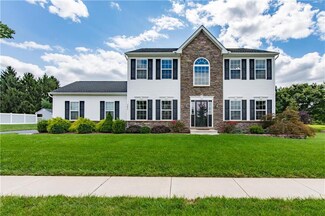 3272 Gristmill Dr, Emmaus, PA 18049