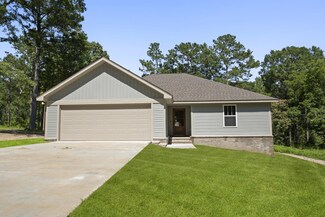 8 Adeline Ct, Sumrall, MS 39482