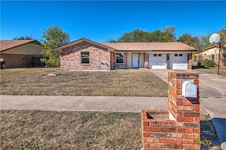1807 Sherman Dr, Killeen, TX 76543