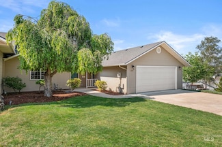 824 15th Ave, Lewiston, ID 83501