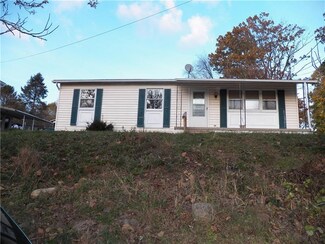 1106 Terrace Ave, Vandergrift, PA 15690