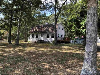 322 Stagecoach Rd, Marmora, NJ 08223