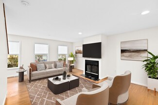 95 Anderer Ln Unit 6, West Roxbury, MA 02132