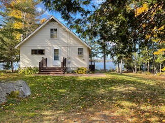 272 Hemlock Point Rd, Belgrade, ME 04917