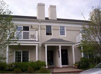 34 Tilden Commons Dr, Quincy, MA 02171
