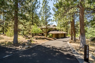 3075 NW Underhill Place, Bend, OR 97701
