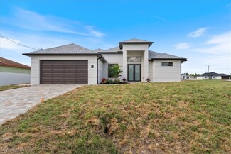 3806 4th St SW, Lehigh Acres, FL 33976