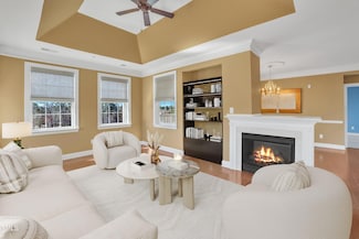 10421 Rosegate Ct Unit 303, Raleigh, NC 27617