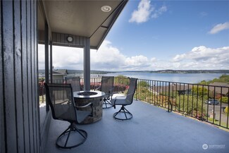 3709 Soundview Dr W, University Place, WA 98466