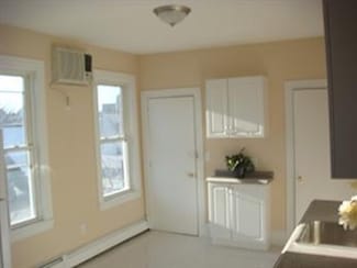 48 Porter St Unit 1, Cambridge, MA 02141