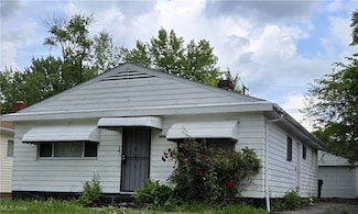 4425 E 154th St, Cleveland, OH 44128
