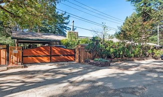 14826 Skyline Blvd Unit 3, Redwood City, CA 94062