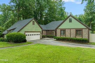 5 Camden Ln, Johnson City, TN 37601