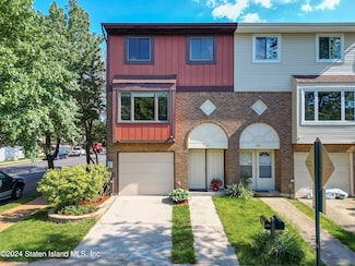 194 Balsam Place, Staten Island, NY 10309