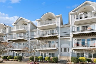149 Monroe Blvd, Long Beach, NY 11561