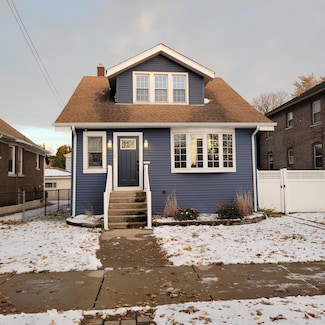 1423 Lake Ave, Whiting, IN 46394