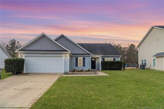536 Cape Fear Rd, Raeford, NC 28376