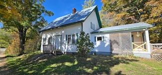 355 Melody Ln, Saint Albans, ME 04971