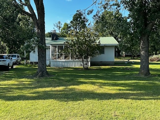 19038 State Hwy E, Eagle Rock, MO 65641