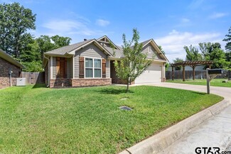 2910 Meadow Brook Trail, Tyler, TX 75701