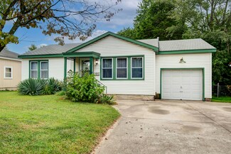 1715 N Weller Ave, Springfield, MO 65803