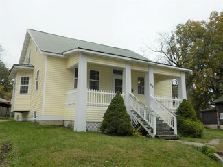 816 Jefferson St, Fulton, MO 65251