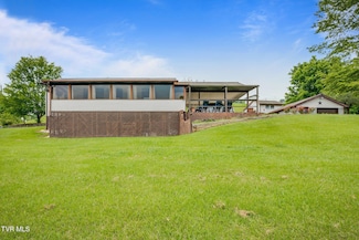 114 Central Heights Rd, Blountville, TN 37617