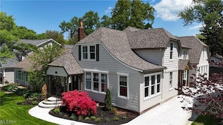 313 Glen Park Dr, Bay Village, OH 44140