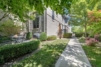 934 Green Bay Rd Unit 10, Glencoe, IL 60022