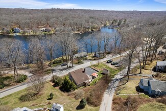 73 Lake Shore Dr, Colchester, CT 06415