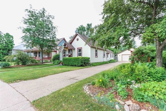 1744 Strongs Ave, Stevens Point, WI 54481